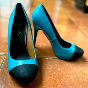 Michael Antonio | Super Sexy blue/turquoise Pumps